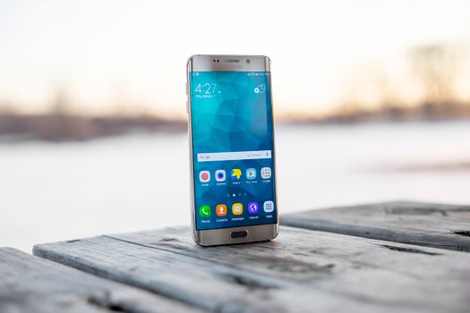 Novos smartphones em exibição